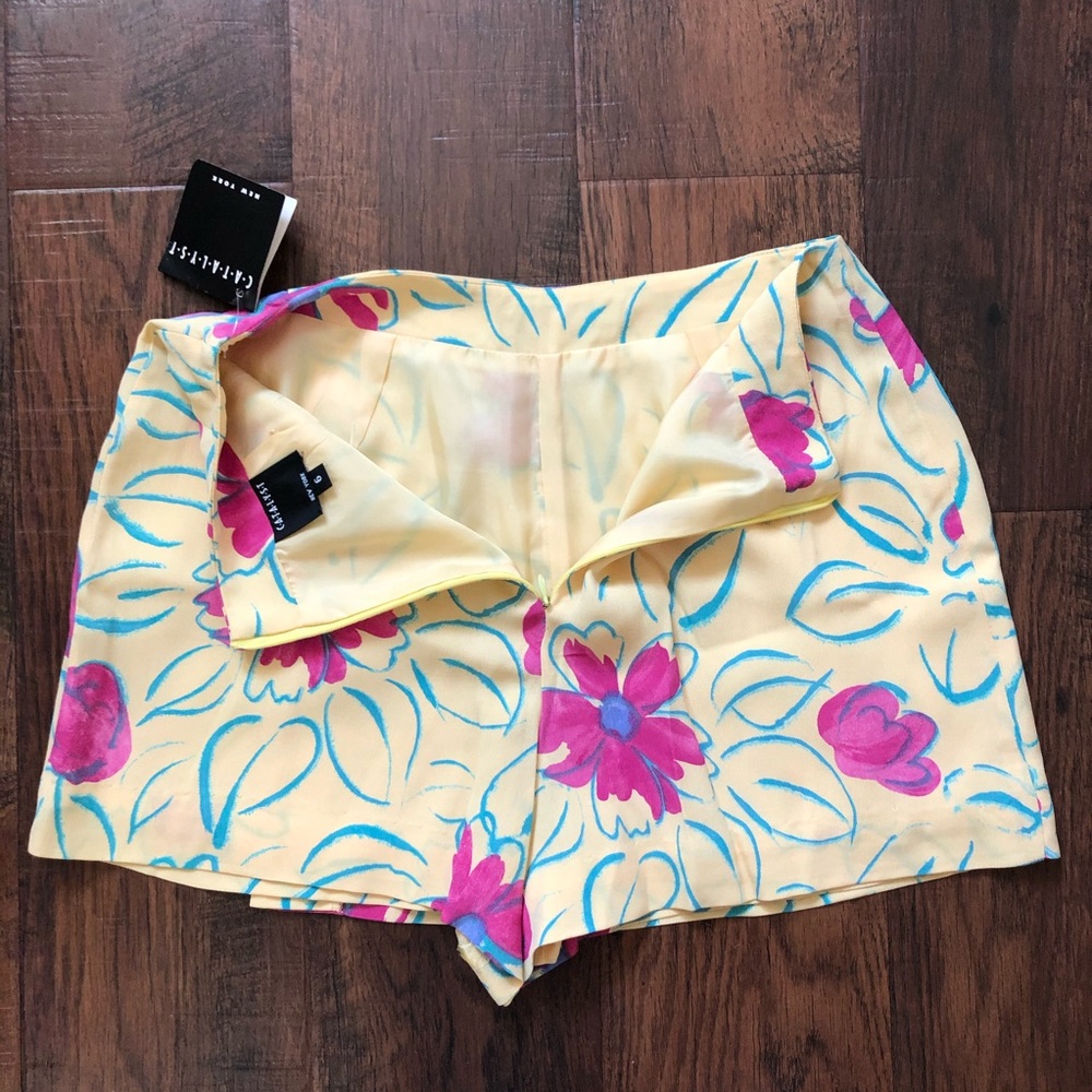 It’s a skort! By CATALYST, approx size 4/6, NWT - Picture 4 of 7